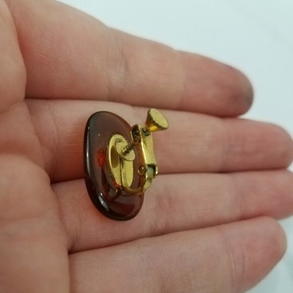 Amber Faux Gold Tone Clip On Earrings Screw Back T - Picture 6 of 8